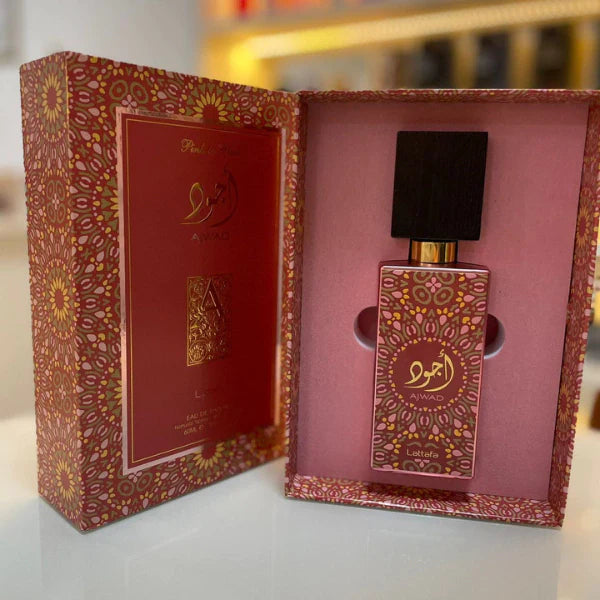 Ajwad Pink to Pink de Lattafa Perfumes