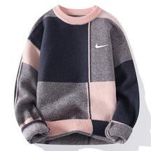 Nike | Premium Knit Pullover Black Friday Offer